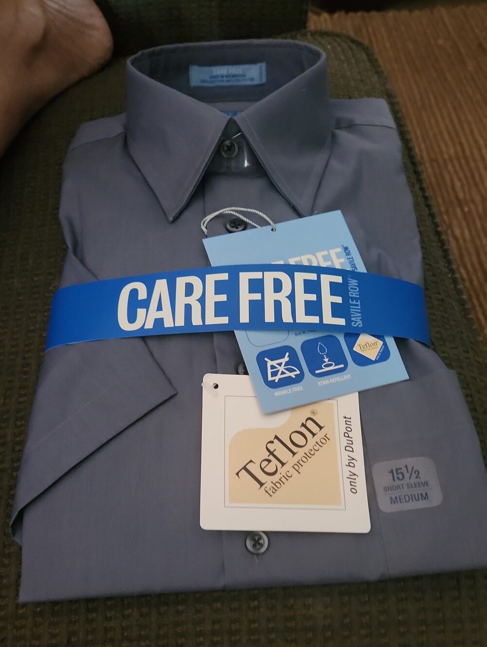 Saville Row Care Free Teflon Men’s Dress Shirt  Blue, Short Sleeve 15 1/2 NWT